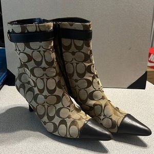 Coach Classic Signature Low Boot brown pair.